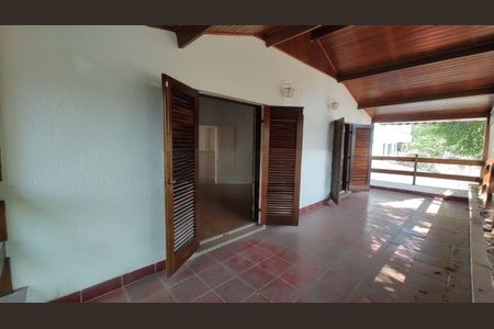 Casa à venda com 350m², 4 quartos e 4 vagas