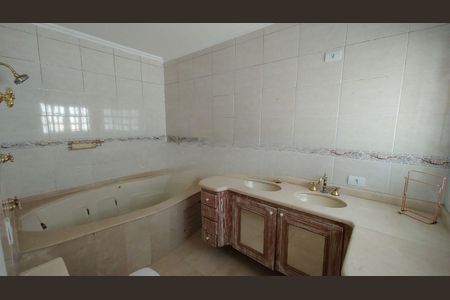 Casa à venda com 350m², 4 quartos e 4 vagas
