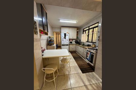 Casa à venda com 3 quartos, 250m² em Olímpico, São Caetano do Sul