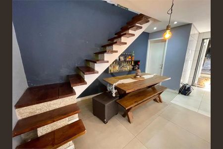 Casa à venda com 3 quartos, 150m² em Jardim Cabucu, São Paulo