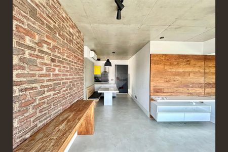 Apartamento à venda com 2 quartos, 73m² em Santo Amaro, São Paulo
