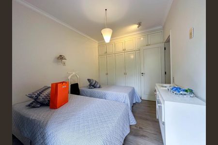 Apartamento à venda com 4 quartos, 256m² em Cambuí, Campinas