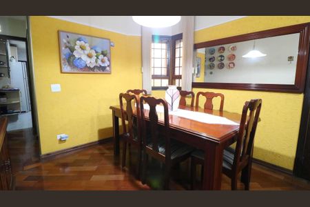 Casa à venda com 3 quartos, 125m² em Vila Nova Carolina, São Paulo