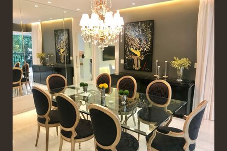 Apartamento à venda com 3 quartos, 230m² em Indianópolis, São Paulo