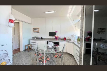 Apartamento à venda com 110m², 3 quartos e 1 vaga