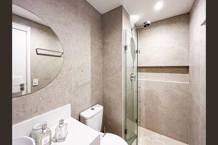 Apartamento à venda com 67m², 2 quartos e 1 vaga Apartamento à venda com 67m², 2 quartos e 1 vagaBanheiro Social