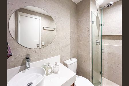 Apartamento à venda com 67m², 2 quartos e 1 vaga Apartamento à venda com 67m², 2 quartos e 1 vagaBanheiro Social