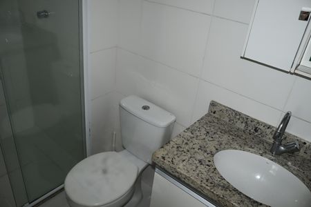 Banheiro de apartamento à venda com 1 quarto, 29m² em Santa Ifigênia, São Paulo