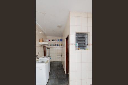 Casa à venda com 220m², 3 quartos e 3 vagasÁrea de Serviço