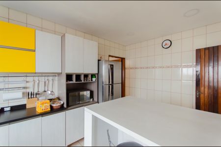 Casa à venda com 220m², 3 quartos e 3 vagasCozinha