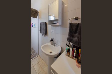 Casa à venda com 220m², 3 quartos e 3 vagasBanheiro da Suíte 1