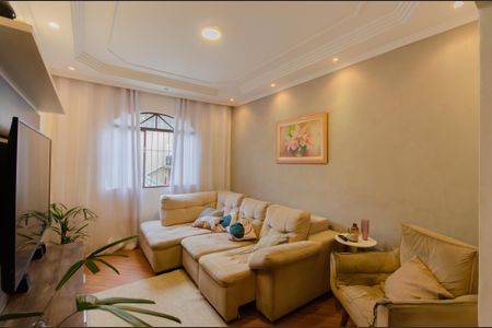 Sala de casa para alugar com 3 quartos, 220m² em Vila São José, São Paulo