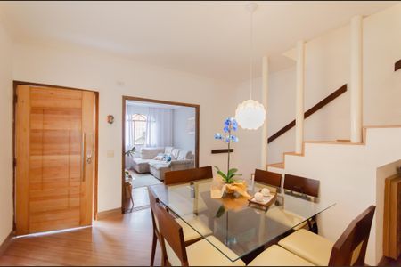 Casa à venda com 220m², 3 quartos e 3 vagasSala de Jantar