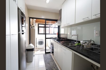 Apartamento à venda com 110m², 2 quartos e 2 vagasCozinha