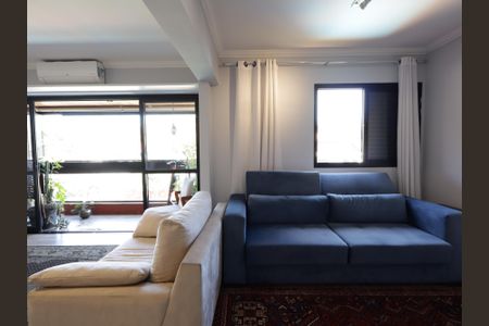 Apartamento à venda com 110m², 2 quartos e 2 vagasSala de TV