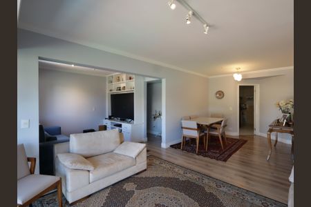 Apartamento à venda com 110m², 2 quartos e 2 vagasSala