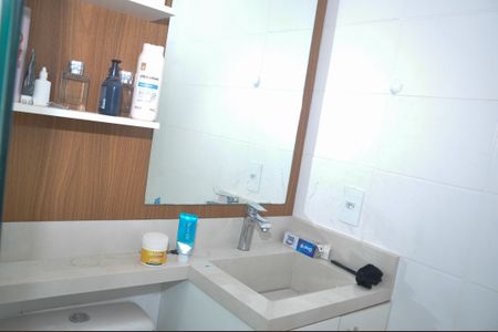 Apartamento para alugar com 70m², 3 quartos e 1 vagaBanheiro