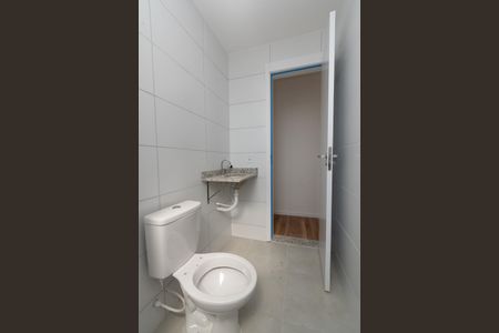 Banheiro de apartamento para alugar com 2 quartos, 51m² em Jardim Nova Alvorada, Hortolândia
