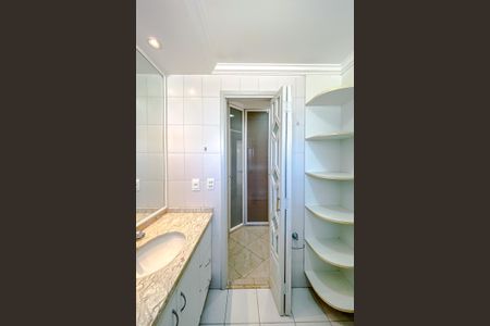 Apartamento para alugar com 114m², 2 quartos e 2 vagasBanheiro da Suíte 2