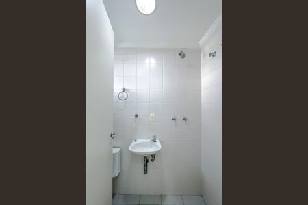 Apartamento para alugar com 114m², 2 quartos e 2 vagasBanheiro de Serviço