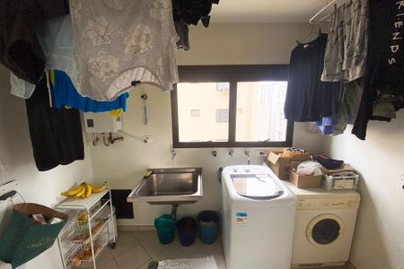 Apartamento para alugar com 230m², 4 quartos e 3 vagasÁrea de Serviço