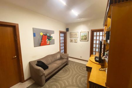 Apartamento para alugar com 230m², 4 quartos e 3 vagasEscritório