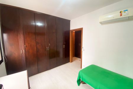 Apartamento para alugar com 230m², 4 quartos e 3 vagasSuíte 1