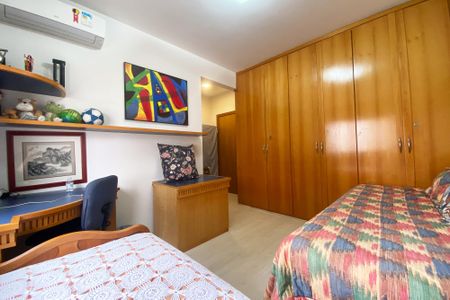 Apartamento para alugar com 230m², 4 quartos e 3 vagasSuíte 2