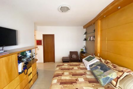 Apartamento para alugar com 230m², 4 quartos e 3 vagasSuíte 3