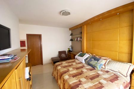 Apartamento para alugar com 230m², 4 quartos e 3 vagasSuíte 3
