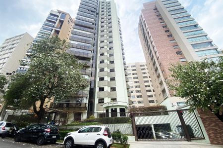Apartamento para alugar com 230m², 4 quartos e 3 vagasFachada