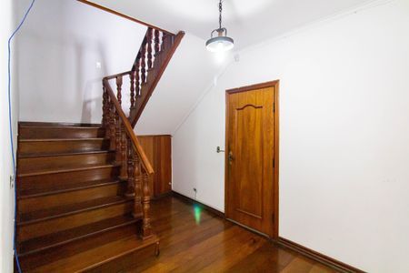 Casa à venda com 300m², 3 quartos e 5 vagas Casa à venda com 300m², 3 quartos e 5 vagasHall de entrada