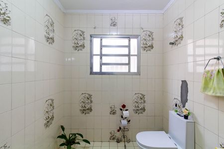 Casa à venda com 300m², 3 quartos e 5 vagas Casa à venda com 300m², 3 quartos e 5 vagasLavabo da Sala