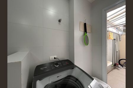 Apartamento para alugar com 58m², 2 quartos e 1 vagaÁrea de Serviço
