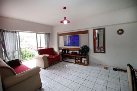 Sala de apartamento à venda com 3 quartos, 100m² em Penha Circular, Rio de Janeiro