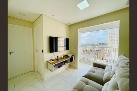 Sala de apartamento à venda com 2 quartos, 43m² em Vila Itapegica, Guarulhos