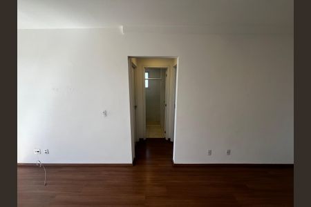 Apartamento à venda com 54m², 2 quartos e 1 vagaCorredor