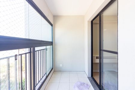 Sacada da Sala de apartamento para alugar com 2 quartos, 55m² em São Pedro, Osasco