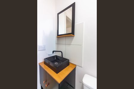 Apartamento para alugar com 55m², 2 quartos e 1 vaga Apartamento para alugar com 55m², 2 quartos e 1 vagaBanheiro da Suíte