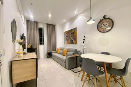 Sala de apartamento à venda com 1 quarto, 56m² em Copacabana, Rio de Janeiro