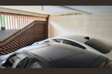 Casa à venda com 120m², 3 quartos e 2 vagasGaragem