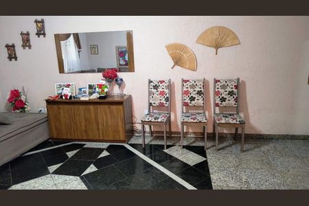 Sala de casa para alugar com 3 quartos, 120m² em Parque São Rafael, São Paulo