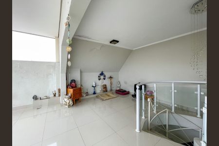 Apartamento à venda com 170m², 3 quartos e 3 vagasFoto 01