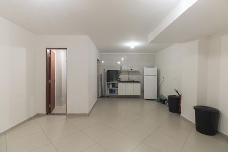 Apartamento para alugar com 45m², 2 quartos e sem vagaÁrea comum - Salão de Festas