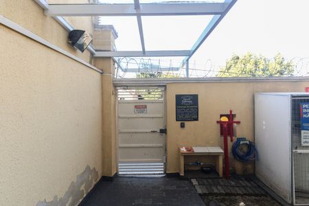 Apartamento para alugar com 45m², 2 quartos e sem vagaÁrea comum 