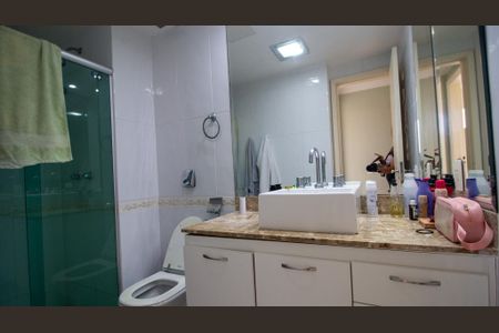 Apartamento à venda com 267m², 4 quartos e 2 vagasBanheiro Social