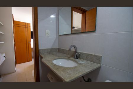 Apartamento à venda com 267m², 4 quartos e 2 vagasBanheiro da Suíte 2