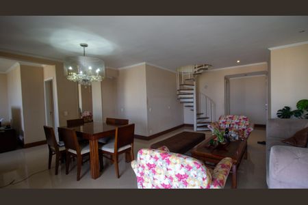 Apartamento à venda com 267m², 4 quartos e 2 vagasSala