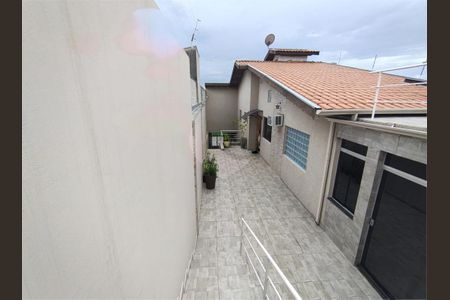 Casa à venda com 210m², 3 quartos e 4 vagas