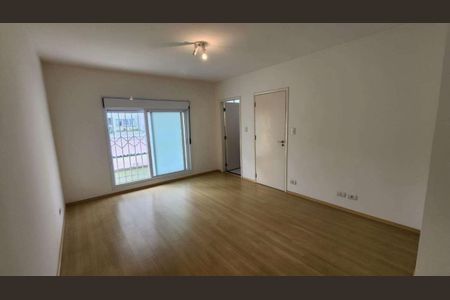 Casa à venda com 4 quartos, 188m² em Indianópolis, São Paulo